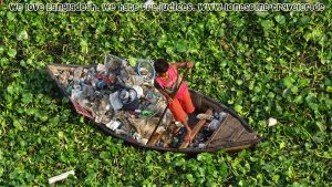 2021 Water hyacinths and garbage